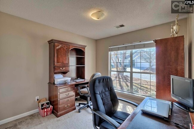 Building Photo - 104 Clouser Dr