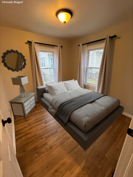 Building Photo - 150 W Harry Ave