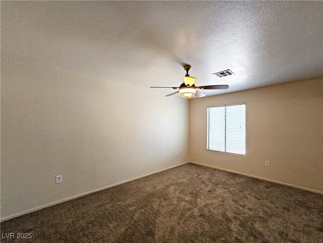 Building Photo - 8452 Boseck Dr