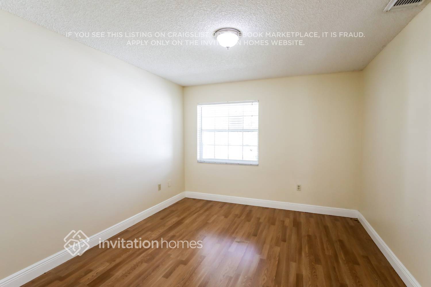 Building Photo - 13950 SW 160th Terrace