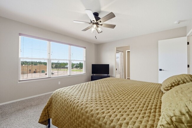 Building Photo - 1108 Scarlet Oak Dr