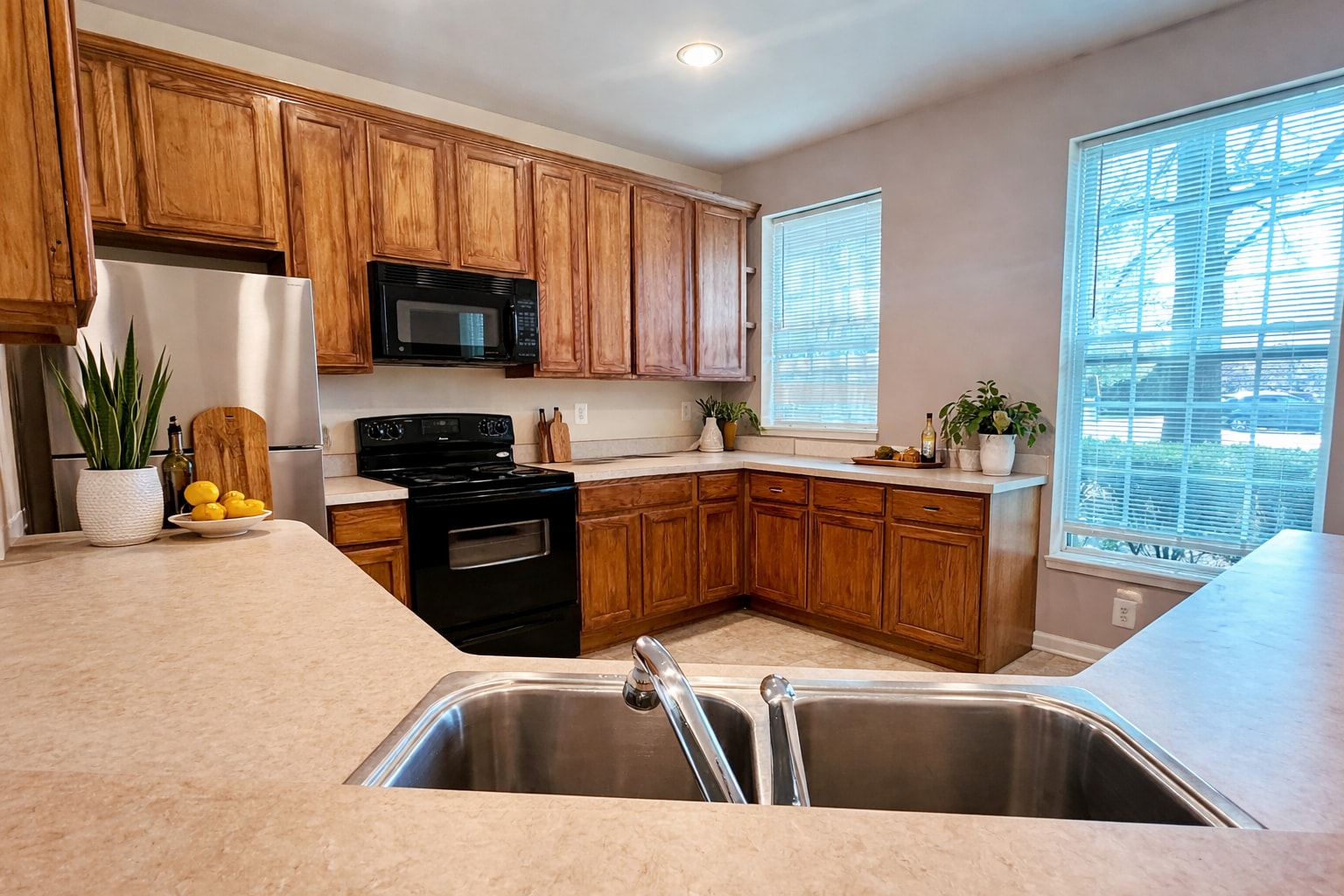 Building Photo - 6514 Daytona Ct