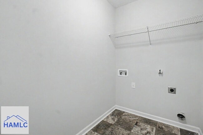 Building Photo - 16 Cassels Ct