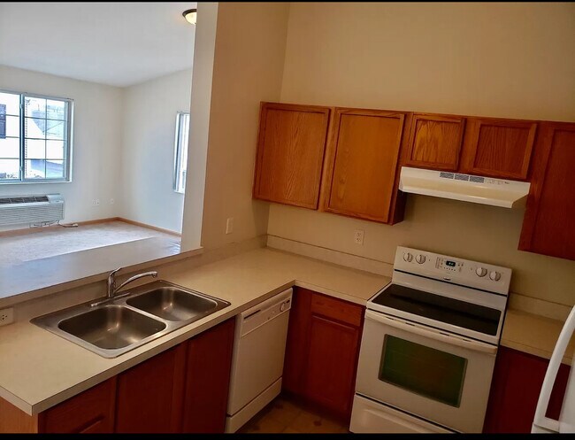 Building Photo - 148 Bertram Dr
