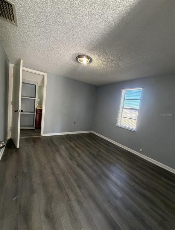 Building Photo - 1553 31st St