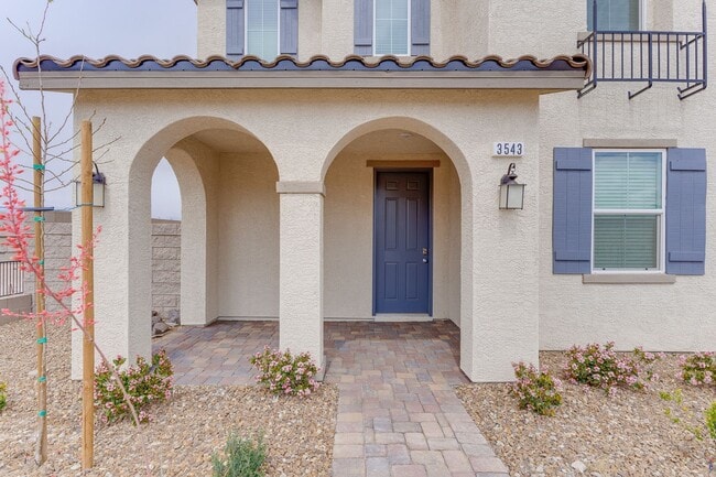 Building Photo - SPACIOUS 4BEDROOM 3BATH HOME IN INSPIRADA