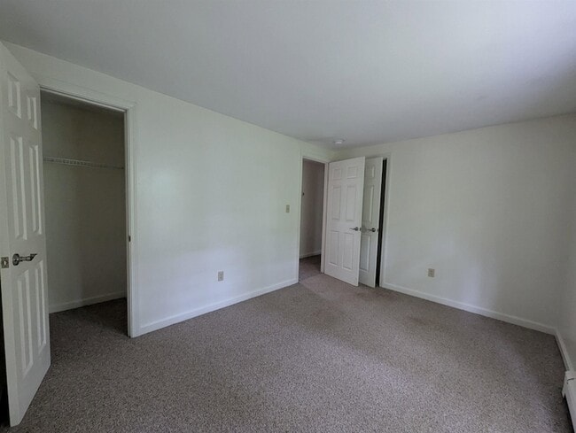 Building Photo - 125 A Sullivan St
