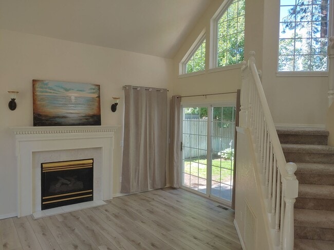 Building Photo - Executive Four Bedroom Home in Post Falls
