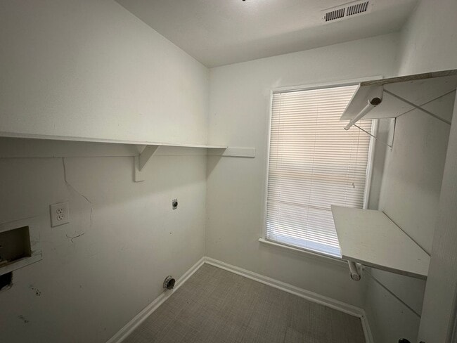 Building Photo - Call Amanda Tate at (757)289-6810 for more information