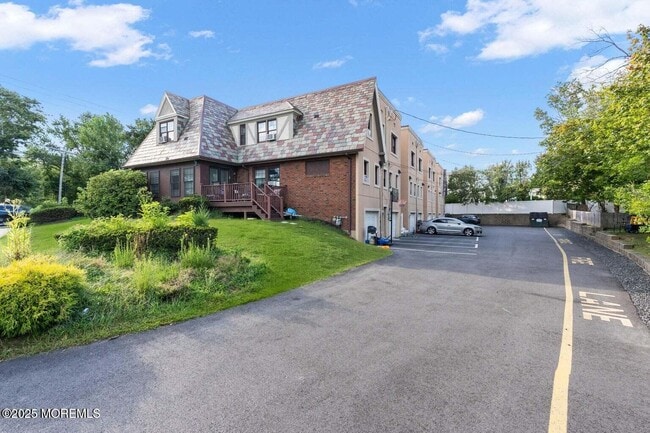 Building Photo - 1001 Norwood Ave