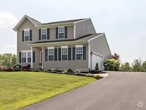 Building Photo - 119 Owls Nest Way