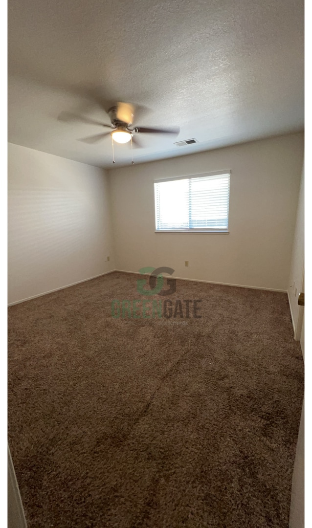 Building Photo - 2 Bedroom/2 Bath Duplex Home Ready in Modesto