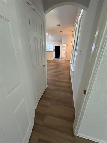 Building Photo - 4608 Basil Dr