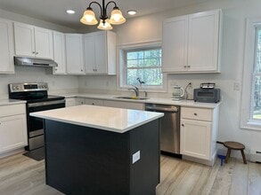 Building Photo - Newly Built! Spacious 4BR 2 Bath House