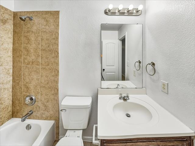 Building Photo - 3108 Lincoln Ave