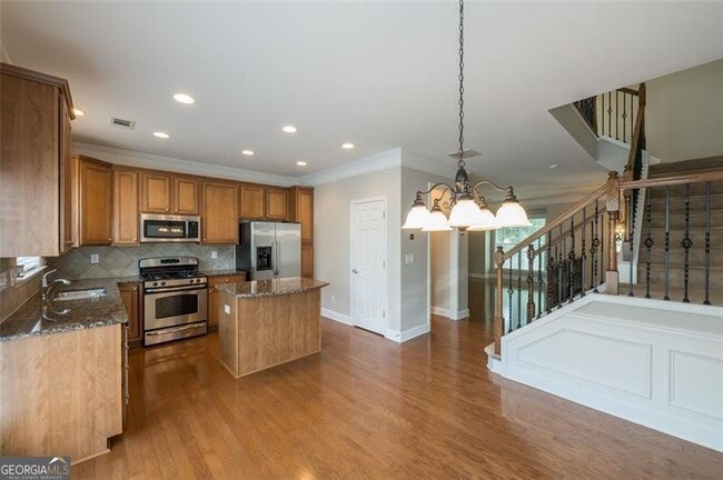 Building Photo - 2315 Limehurst Dr