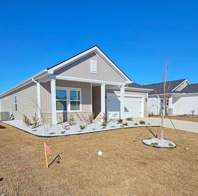 Building Photo - Discover Your Dream Home in Cypress Ridge!