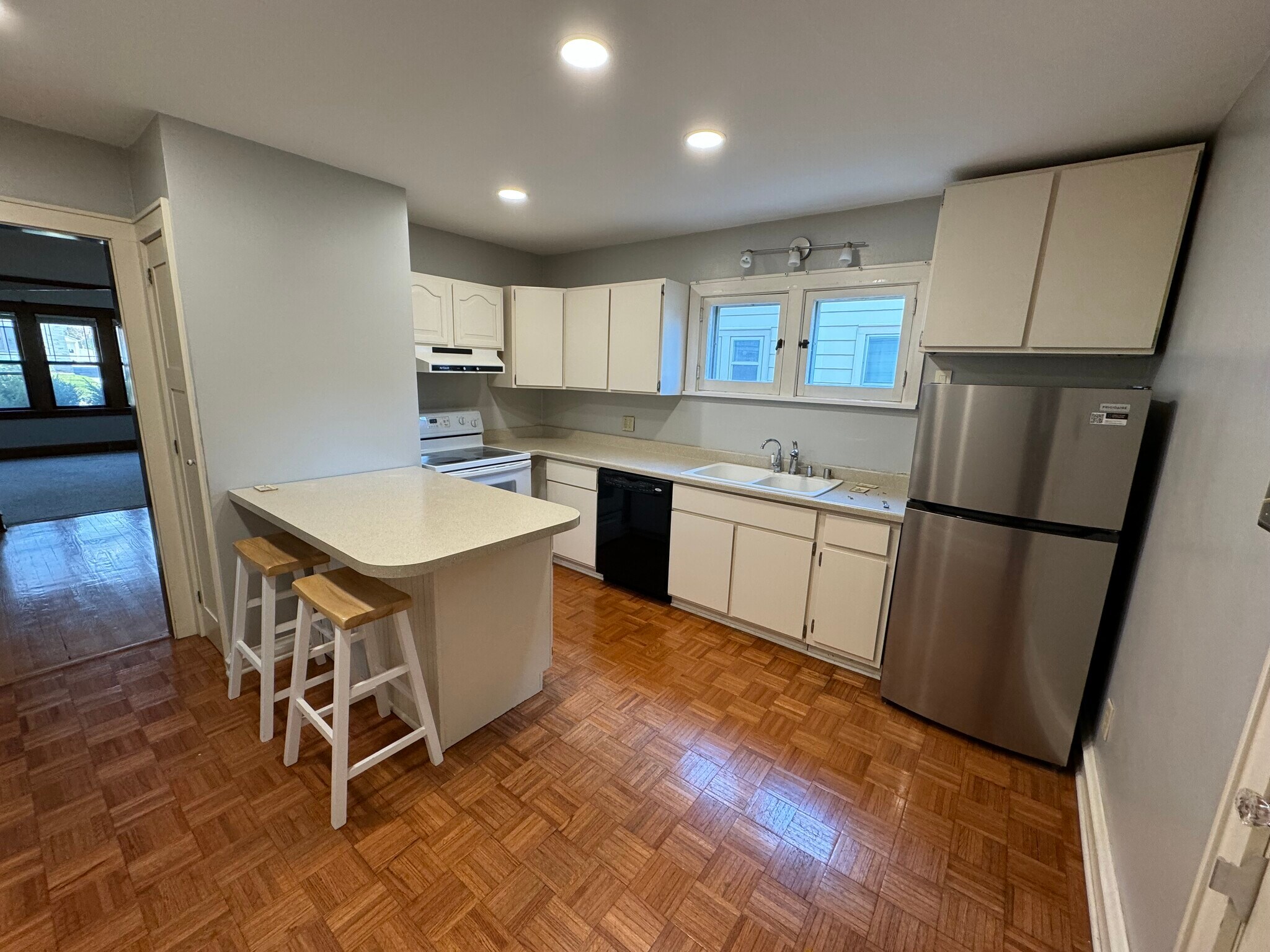 Building Photo - 2557 N 68th St
