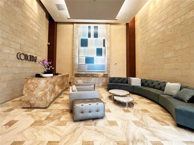 Building Photo - 31 SE 5th St