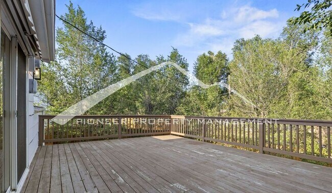 Building Photo - 610 Catalina Dr