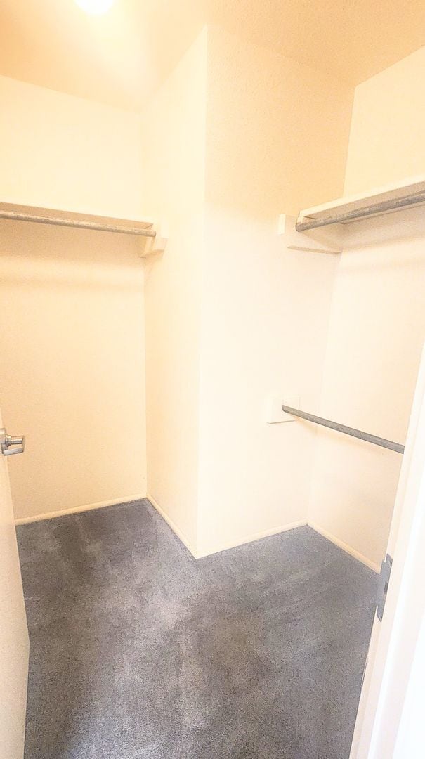 Building Photo - Hidden Gem in Kaimuki – 3 Bed, 2 Bath Home