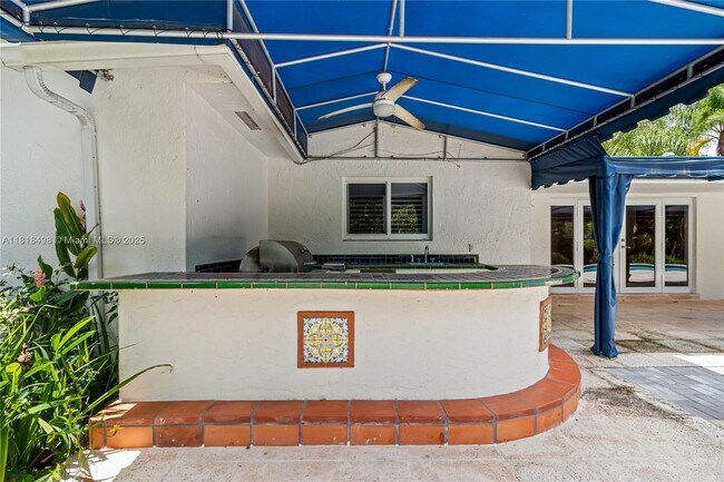Building Photo - 9780 SW 118th St