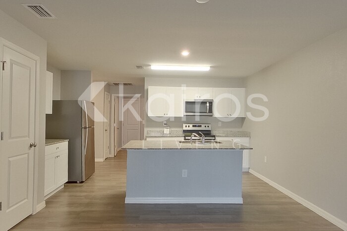 Building Photo - 18328 Gibraltar Ln