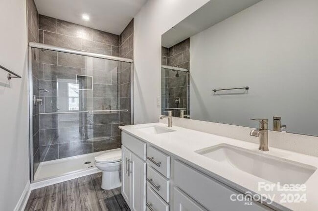 Building Photo - 102 Abercorne Wy