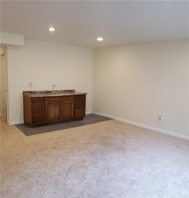 Building Photo - 211 Water Oak Pl