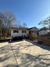 Building Photo - 4 Bedroom home in Ringgold