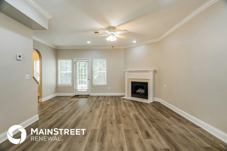 Building Photo - 1333 Riverford Cir