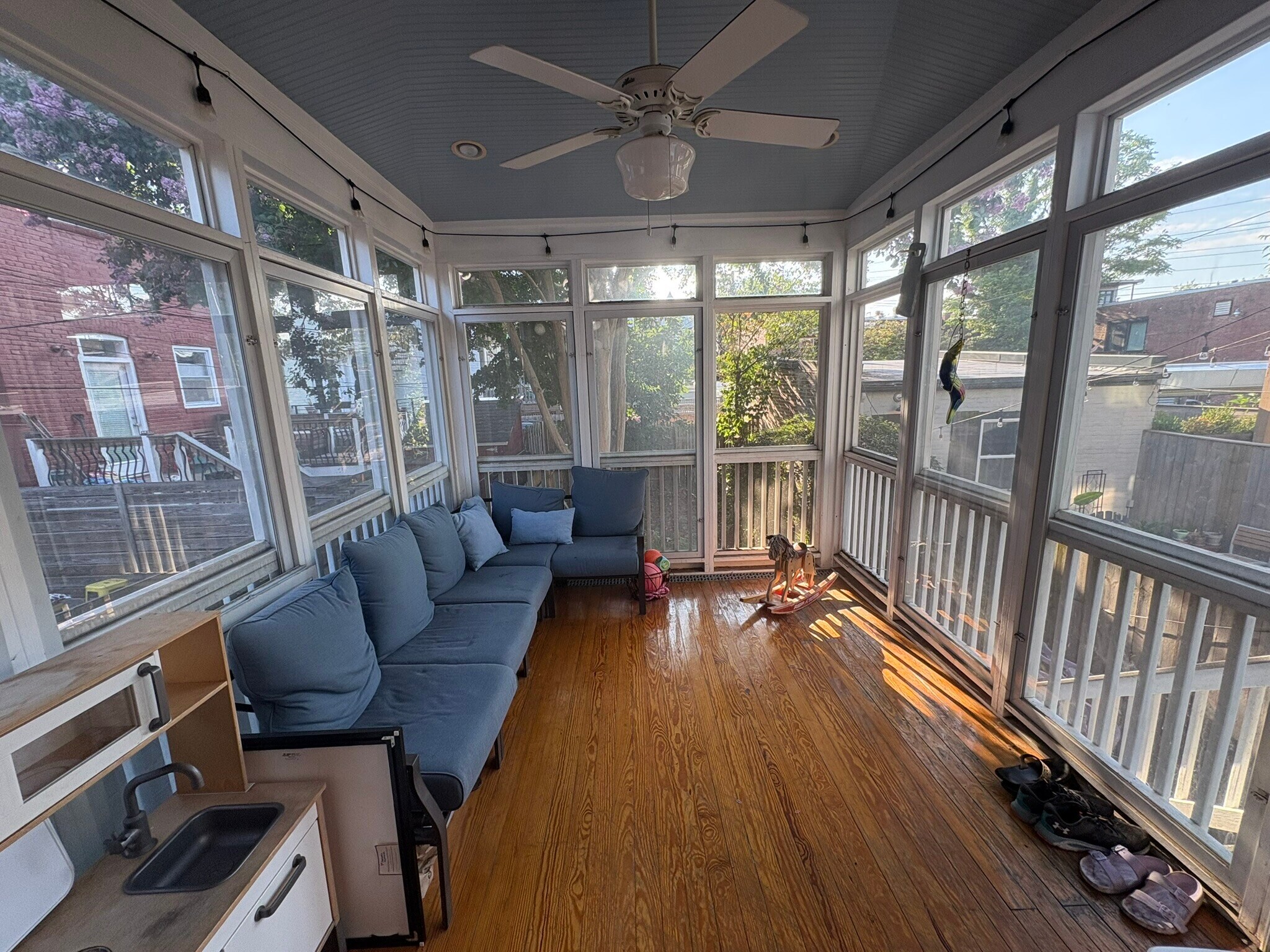 Building Photo - 2031 Flagler Pl NW