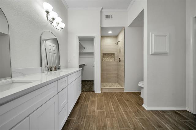 Building Photo - 139 Woodcreek Dr