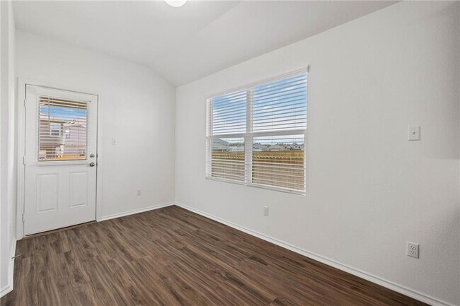 Building Photo - 132 Josey Wales Dr