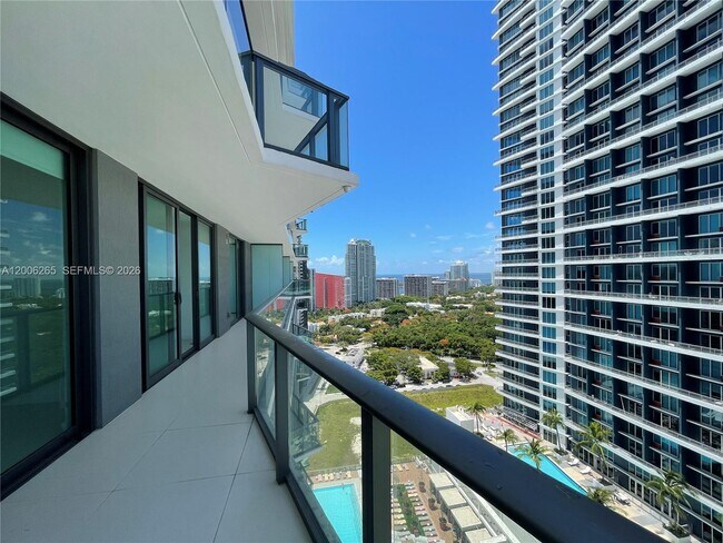 Building Photo - 1300 S Miami Ave