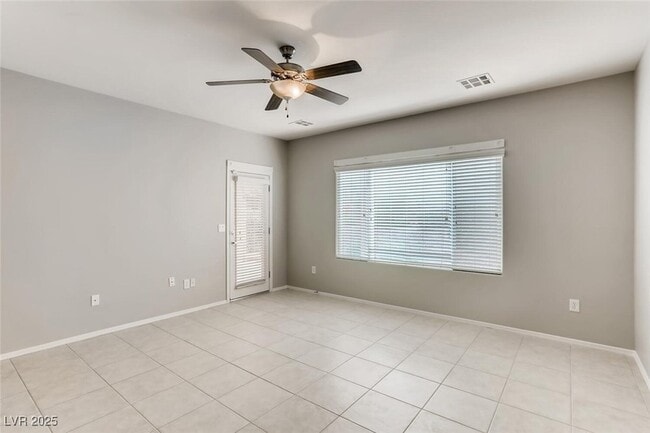 Building Photo - 2318 Sand Lily St