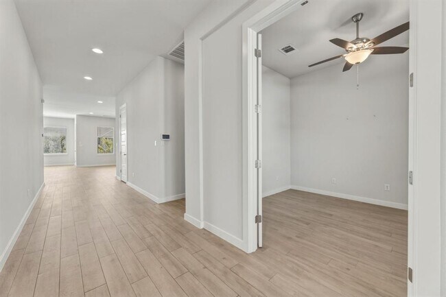 Building Photo - 116 Tanali Trail