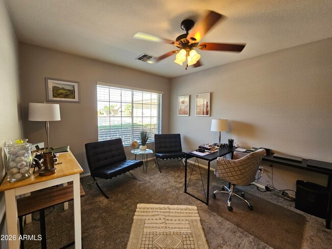 Building Photo - 14909 W Crenshaw Dr