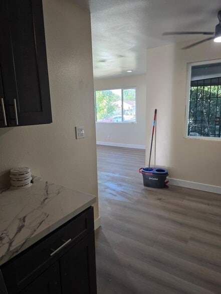 Building Photo - 4465 Bonnie Brae St