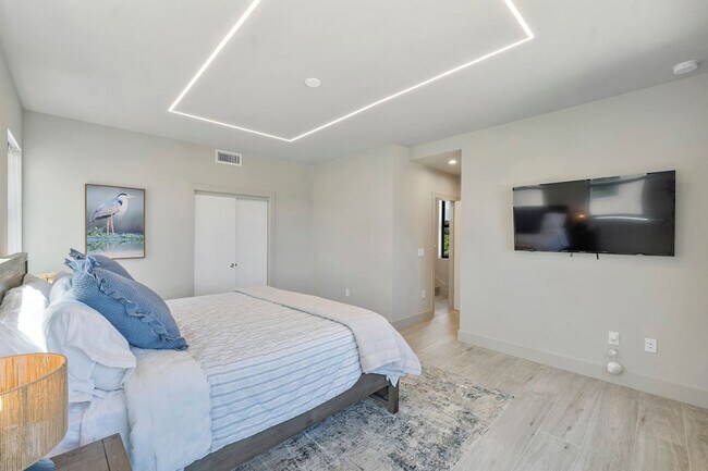 Building Photo - 99 Seaside Ave