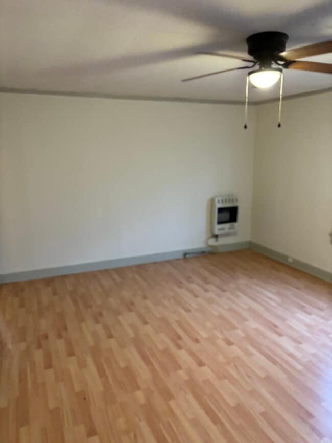 Building Photo - 861 Arlington Ave