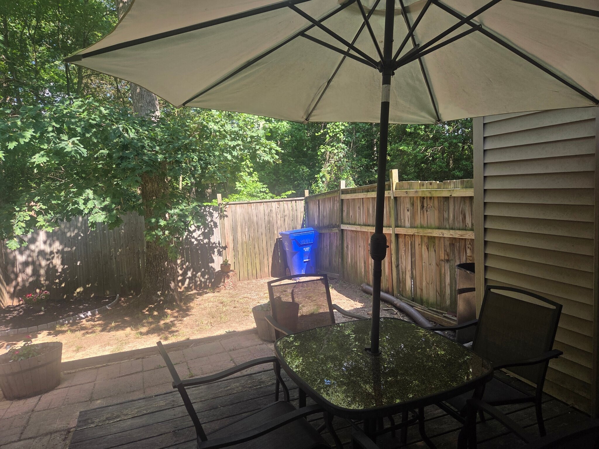 Building Photo - 1598 Pin Oak Dr