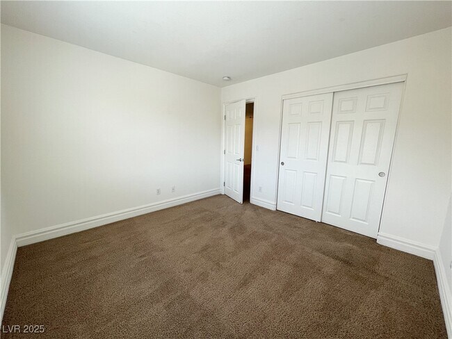 Building Photo - 9748 Waukegan Ave