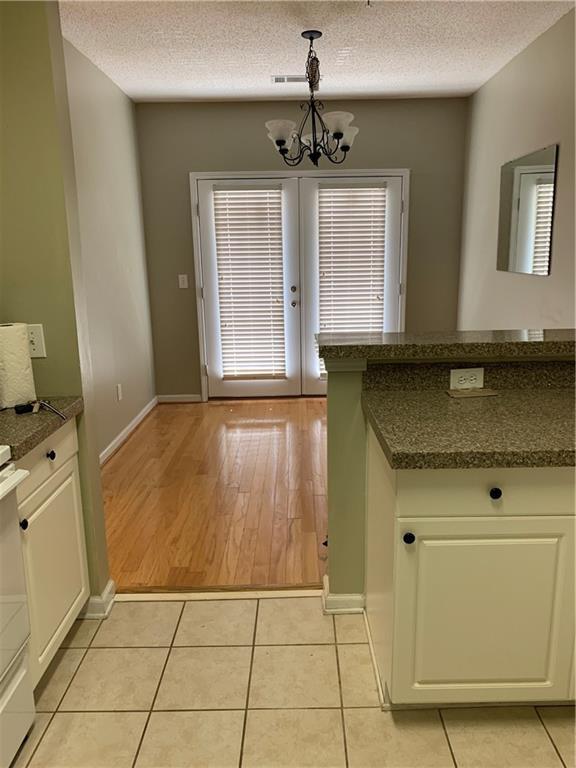 Building Photo - 1306 Vinings Forest Ln