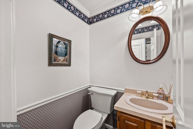 Building Photo - 7362 Clifton Rd