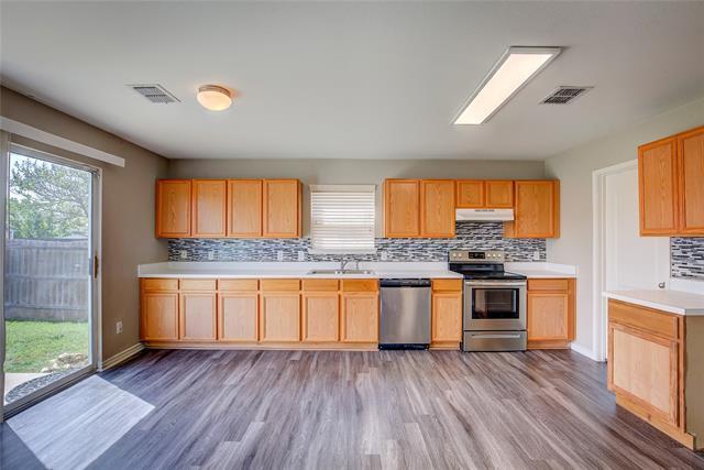 Building Photo - 1057 Castle Top Dr