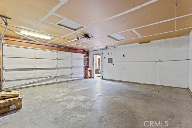 Building Photo - 845 Grenada Ln