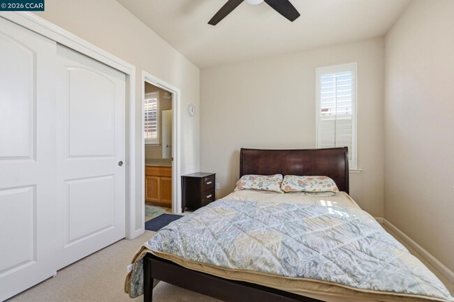 Building Photo - 165 Paddington Ct