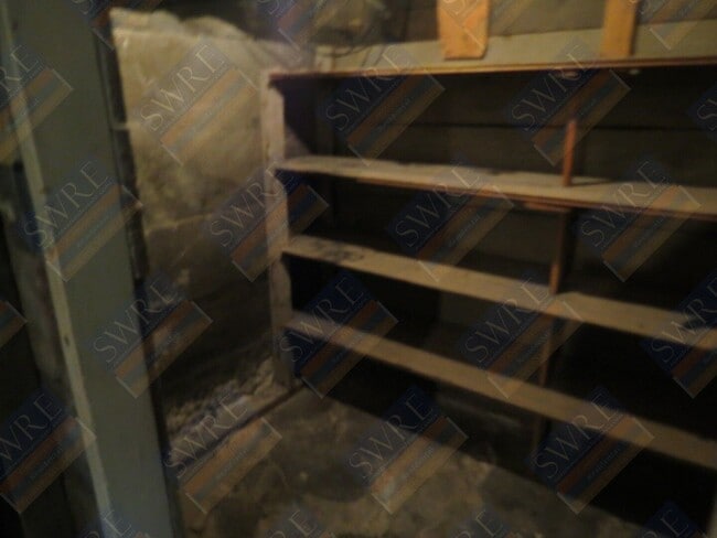 Building Photo - 215 Thomas-