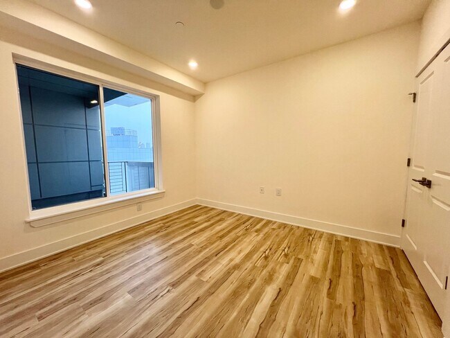 Building Photo - New Construction In Northern Liberties